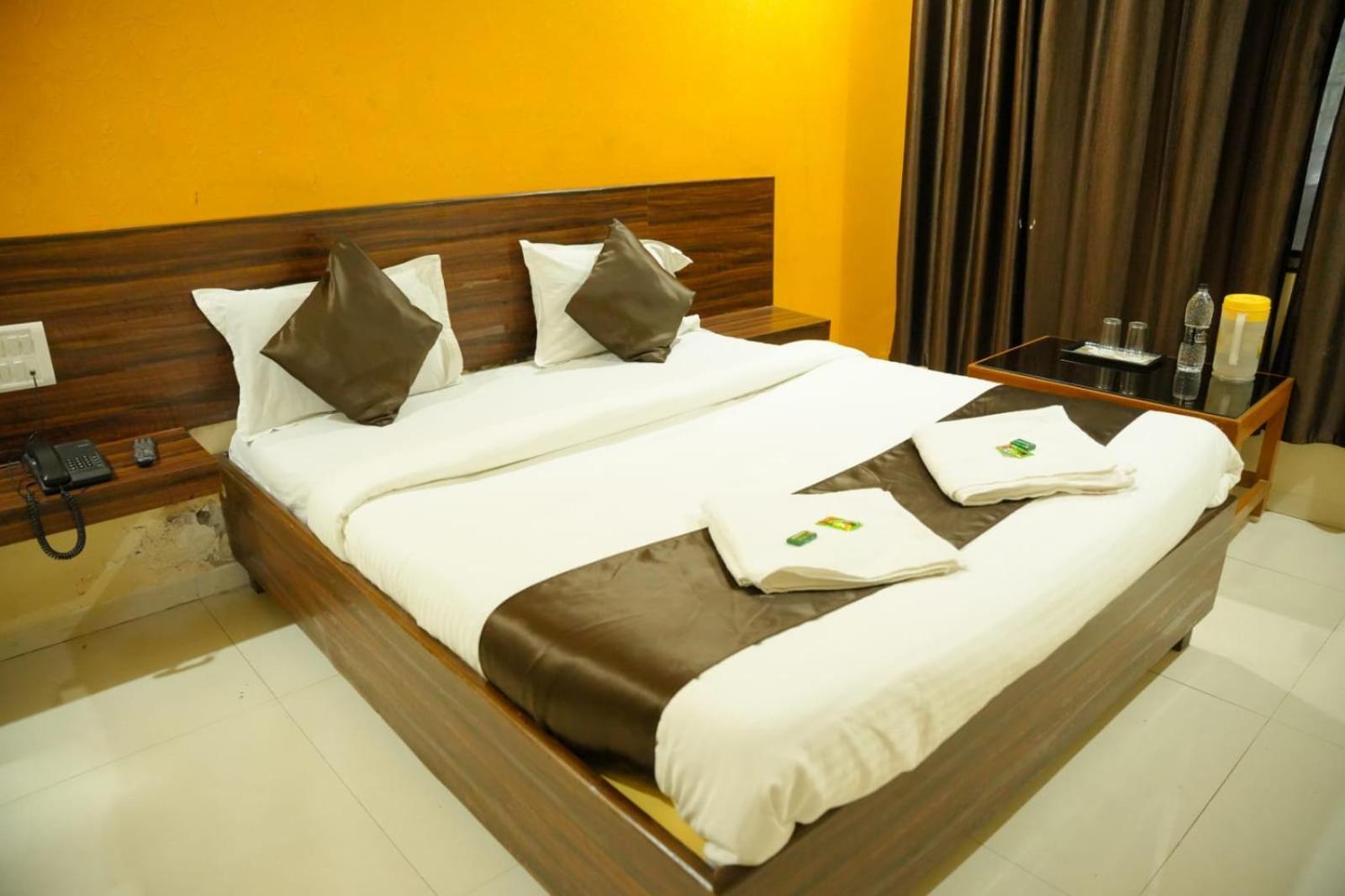 Hotel Sachidanand Shirdi Exterior foto
