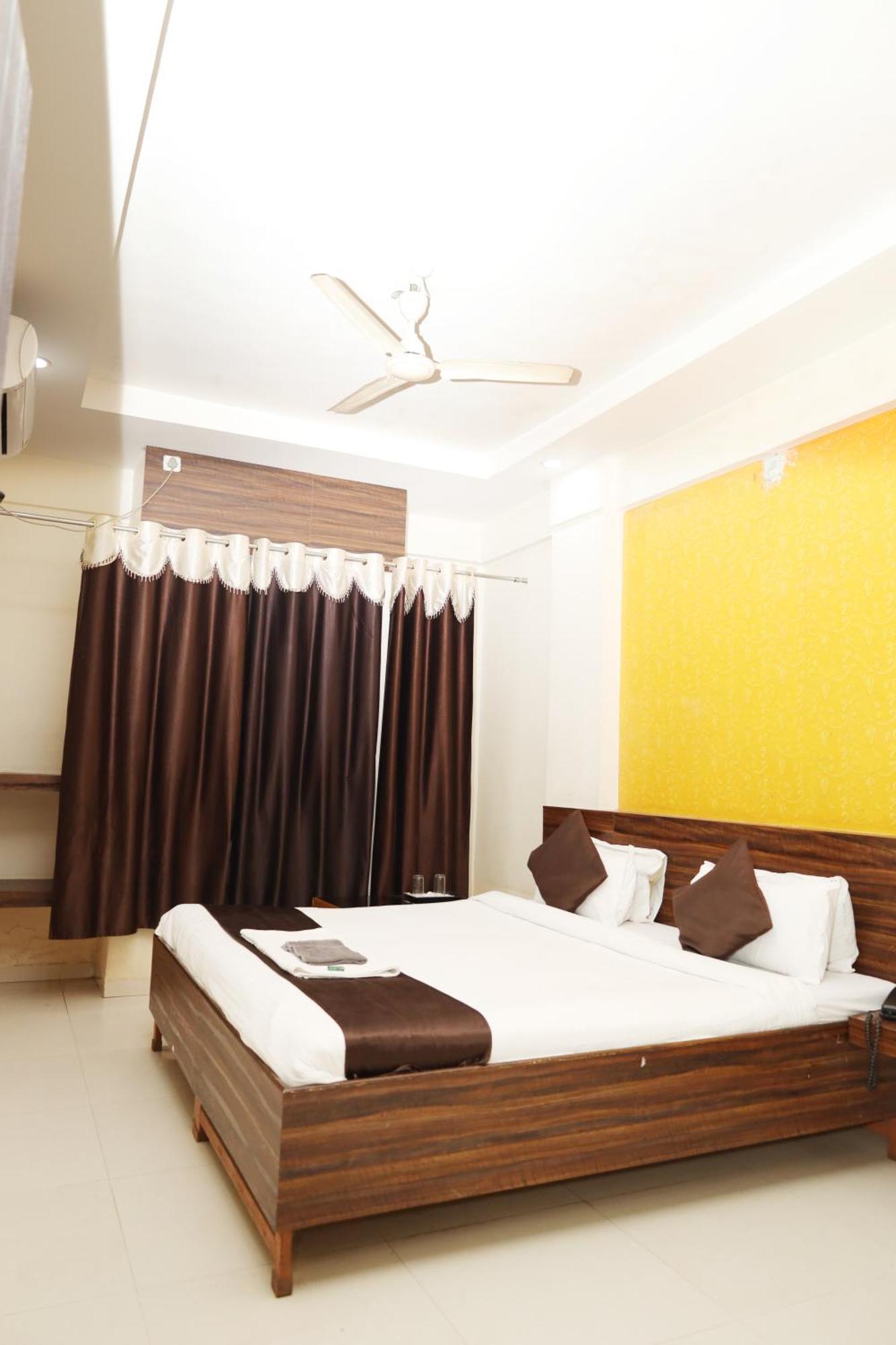 Hotel Sachidanand Shirdi Exterior foto