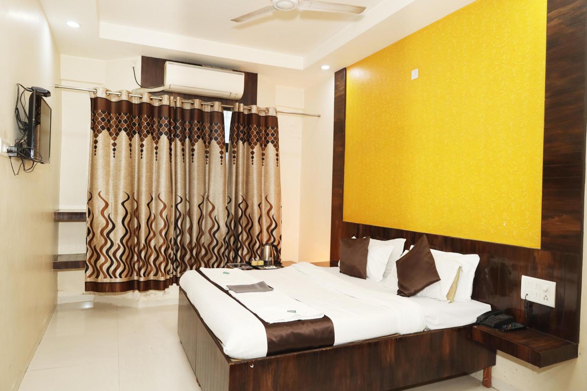 Hotel Sachidanand Shirdi Exterior foto